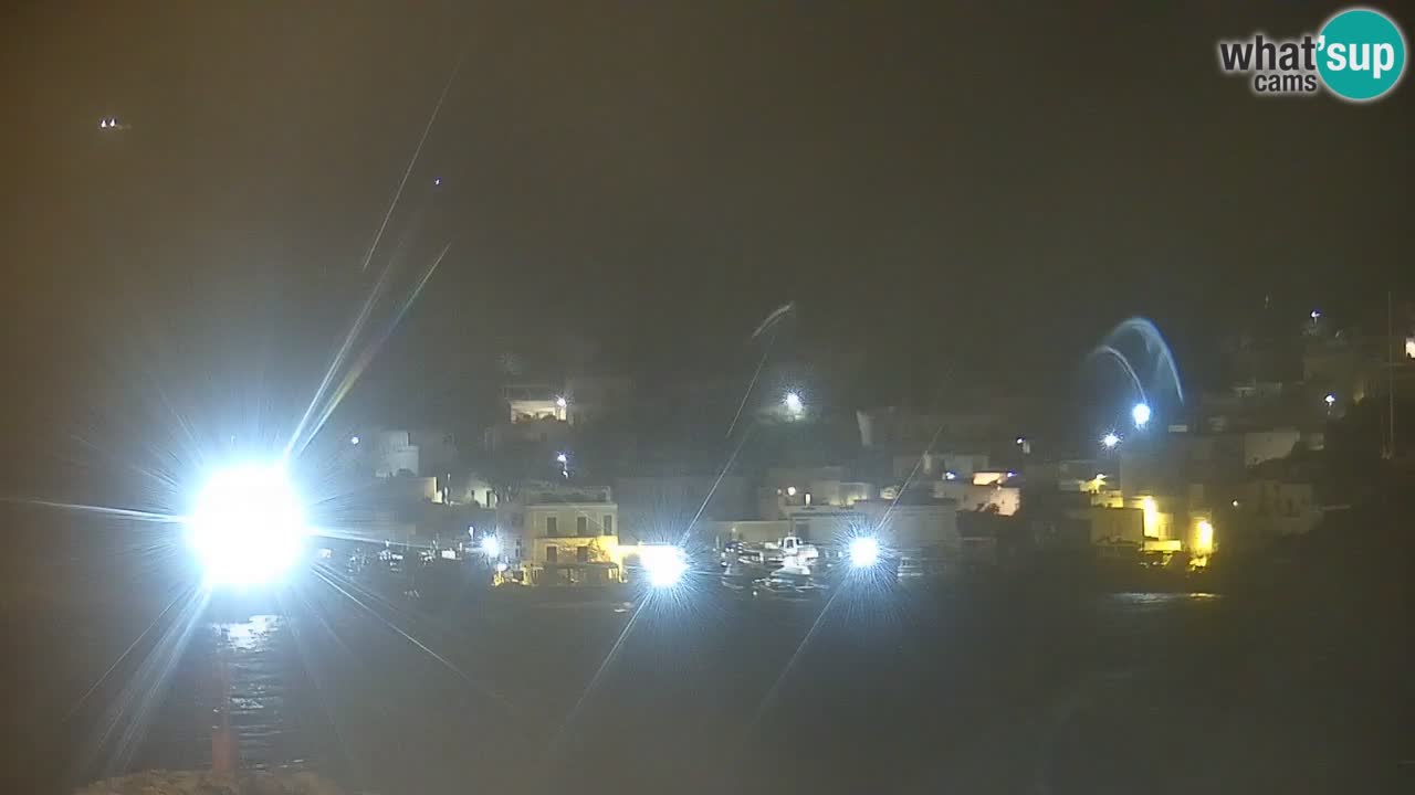 Otok Ponza web kamera Luka