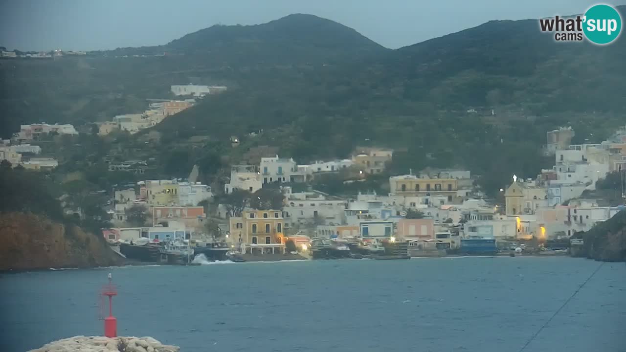 Otok Ponza web kamera Luka