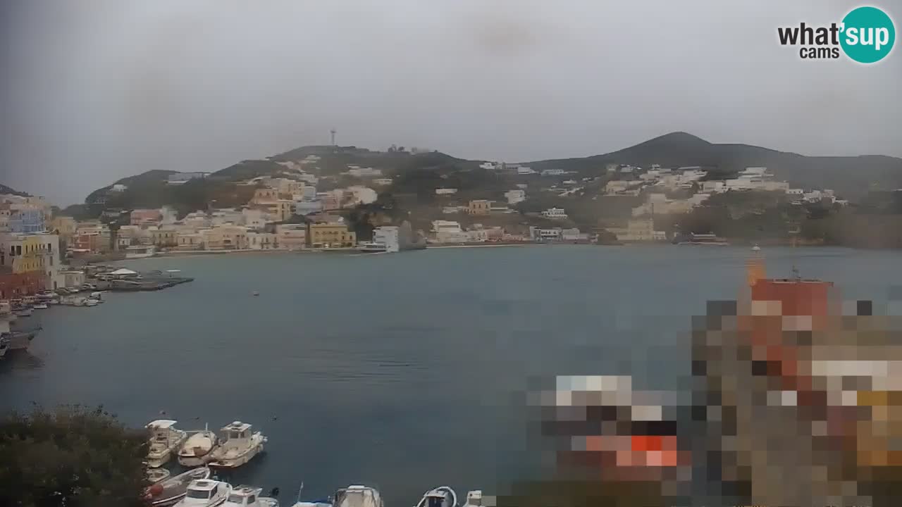 Otok Ponza web kamera Luka