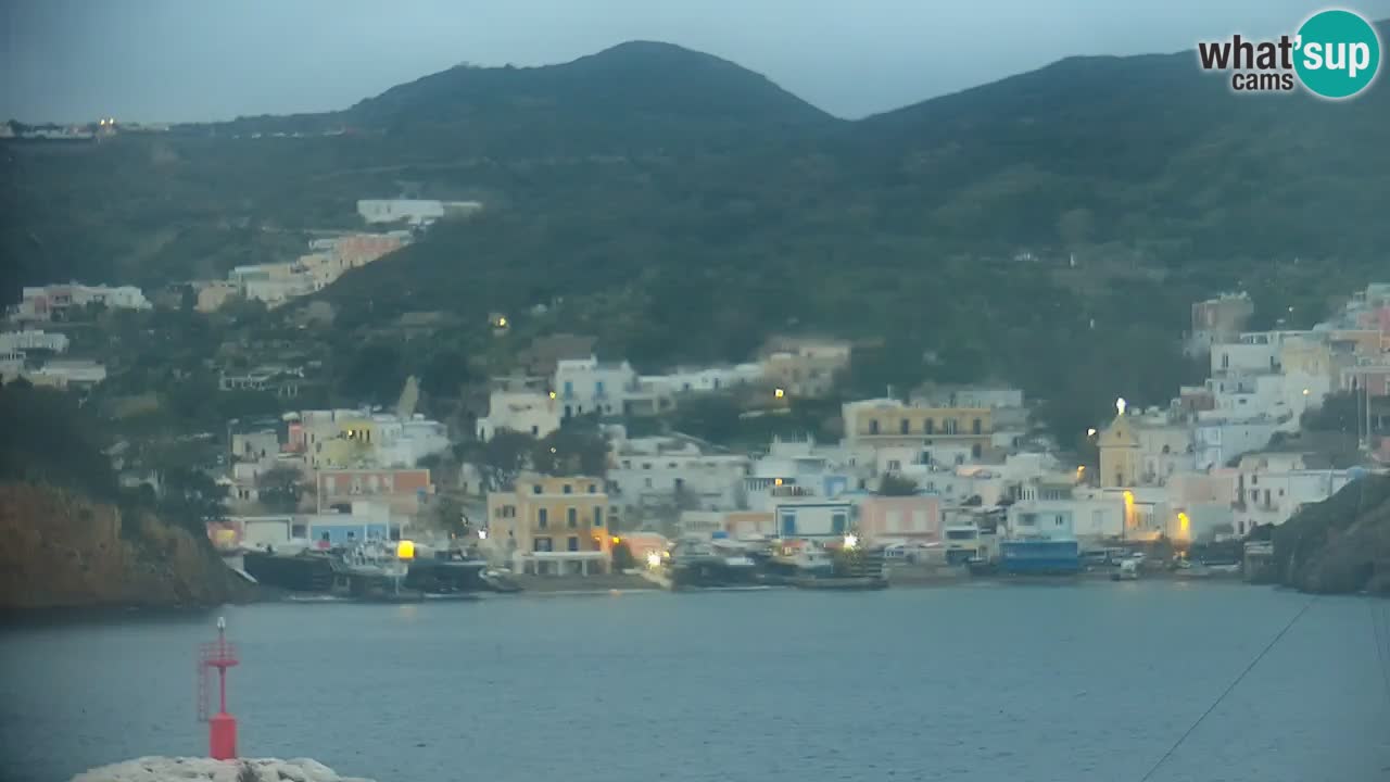 Isla de Ponza – puerto