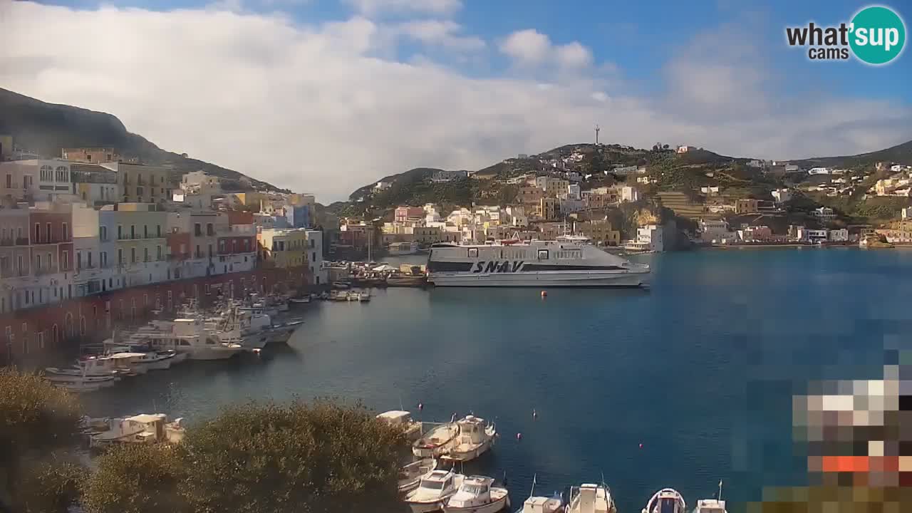 Otok Ponza web kamera Luka
