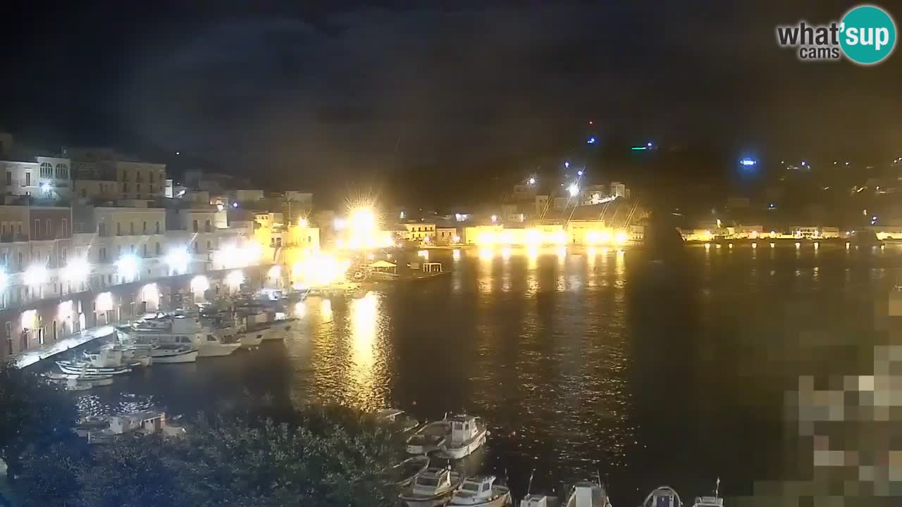 Island of Ponza livecam – the port webcam live