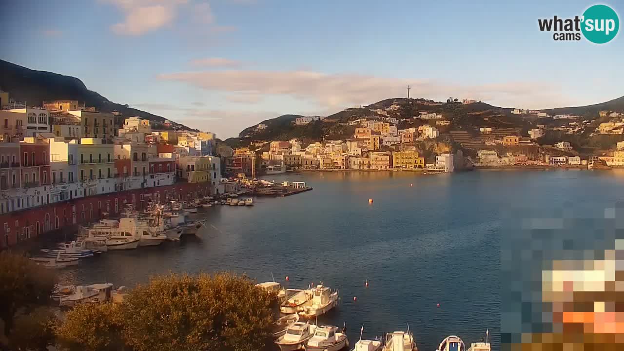 Insel Ponza webcam – Port