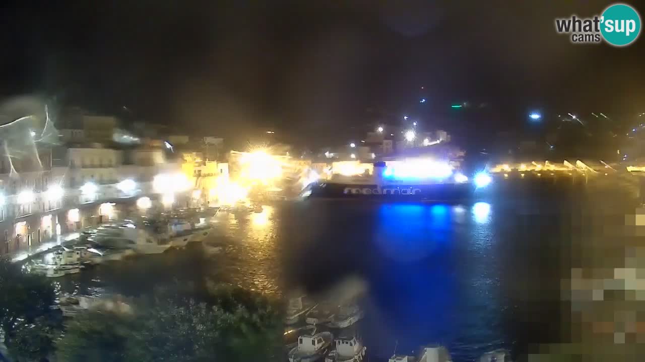 Island of Ponza livecam – the port webcam live