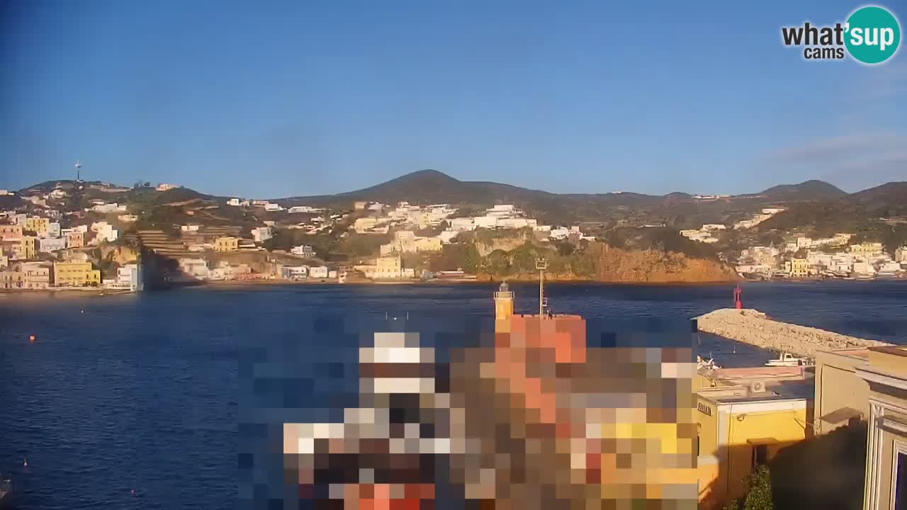 Insel Ponza webcam – Port