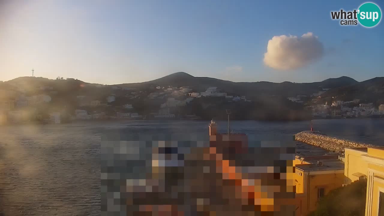 Insel Ponza webcam – Port