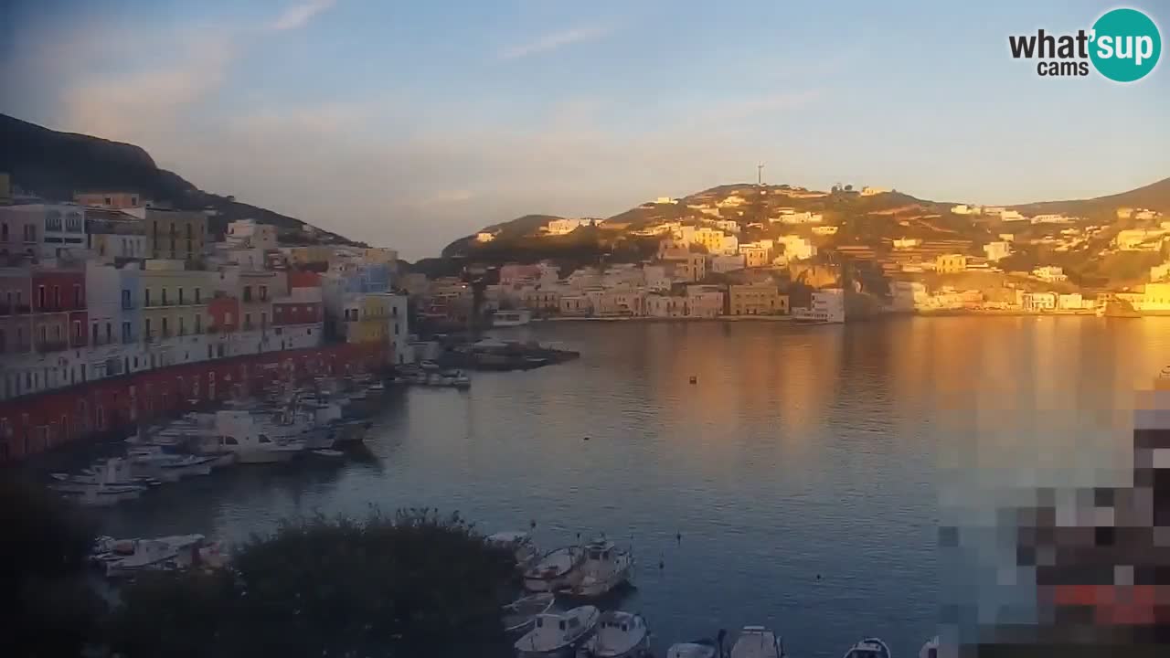 WEBCAM Ponza – Il Porto – Isola di Ponza