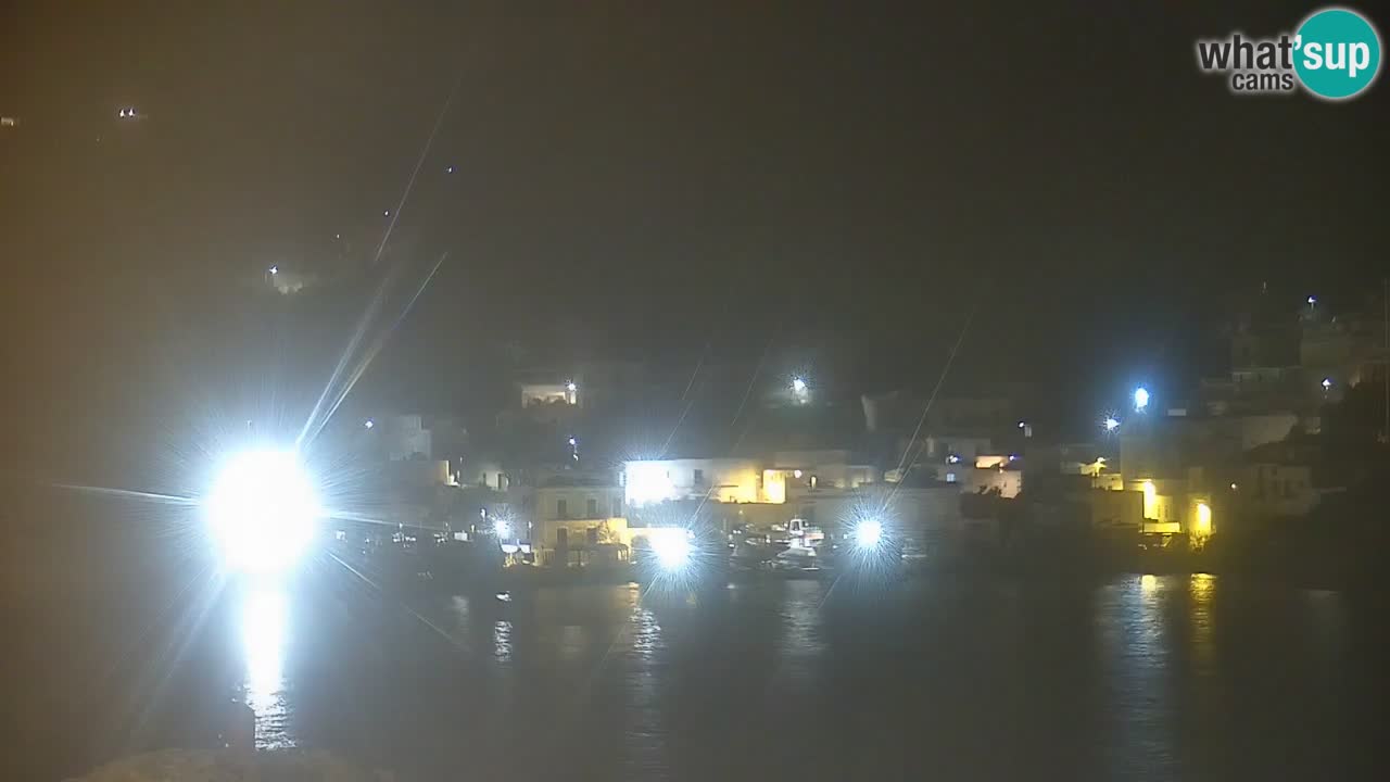 Island of Ponza livecam – the port webcam live