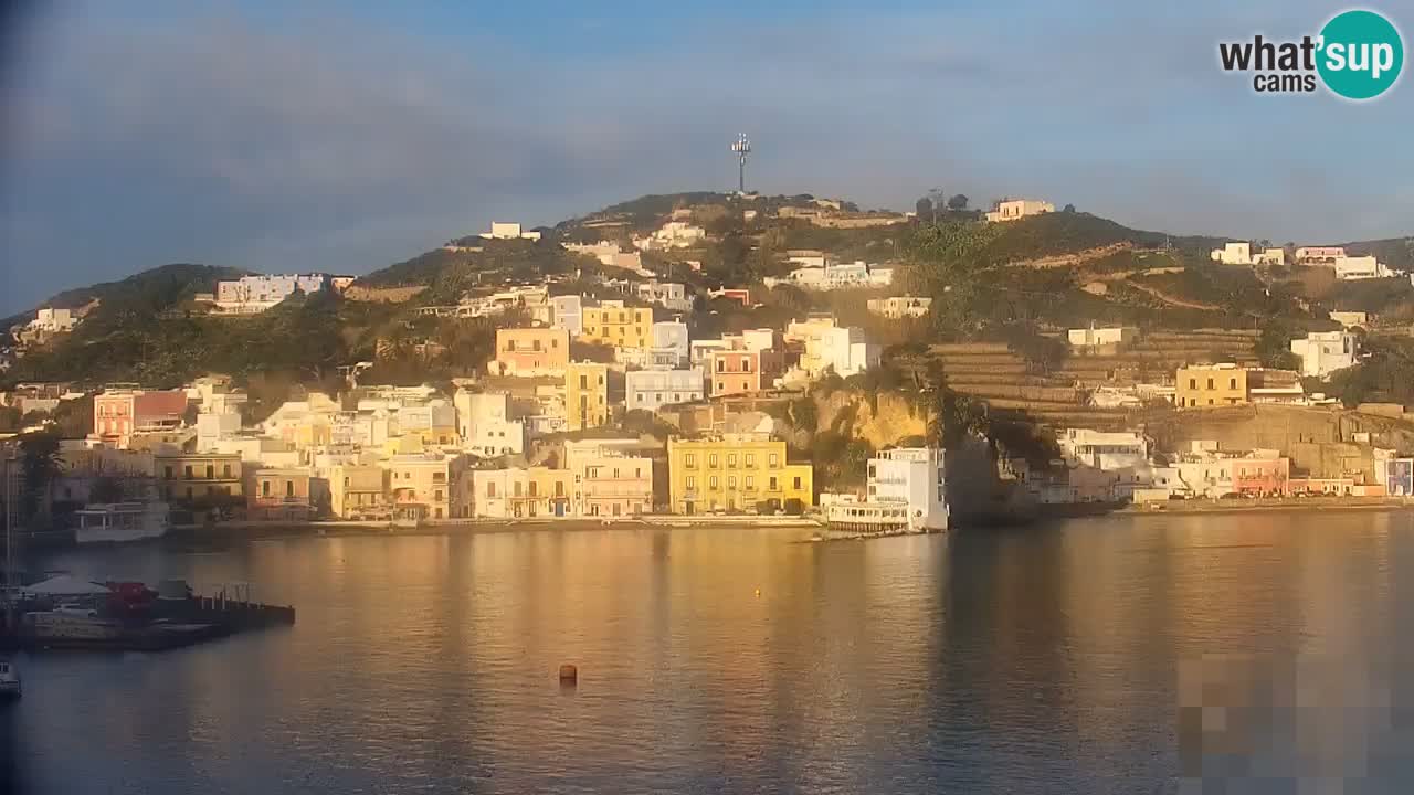 Otok Ponza kamera Pogled na pristanišče