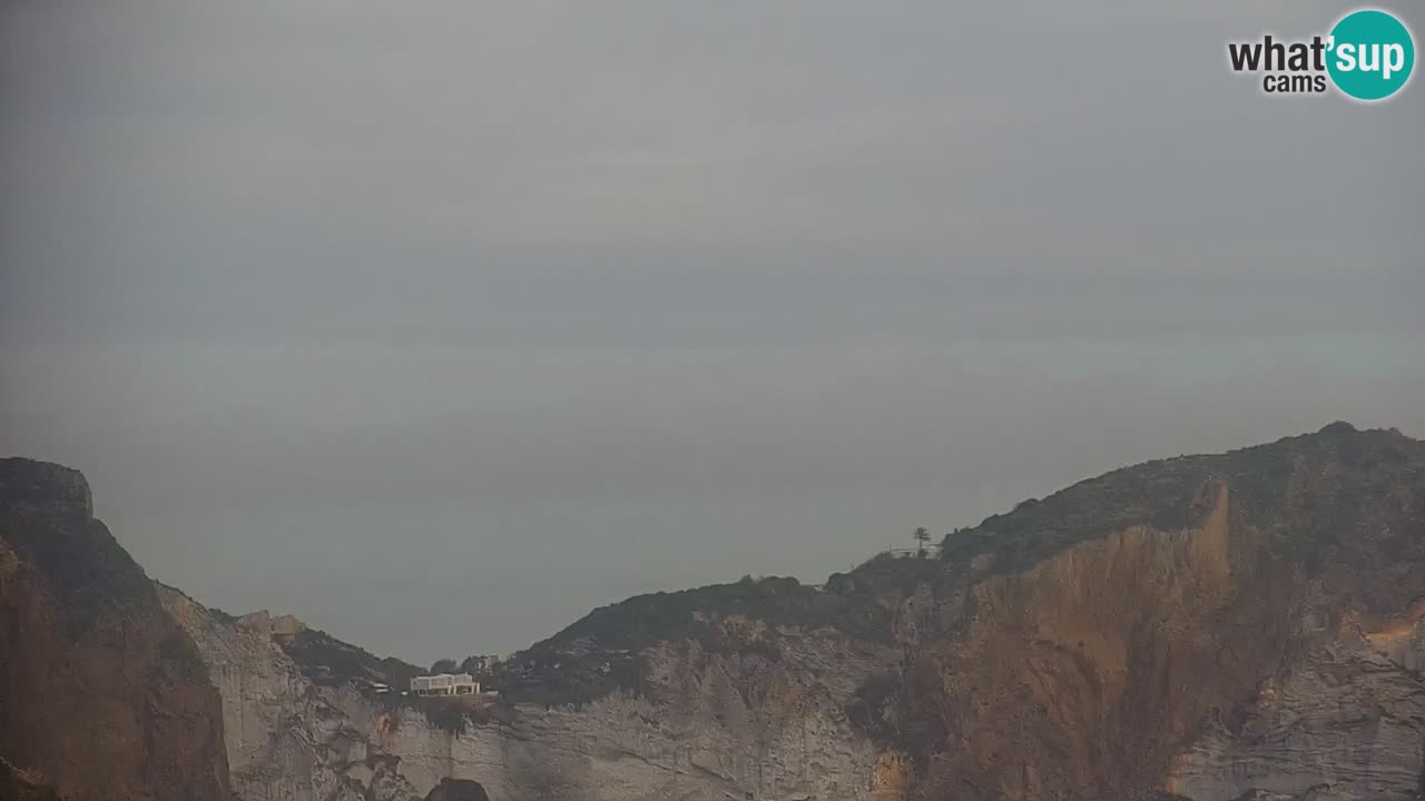 Island of Ponza livecam – the port webcam live