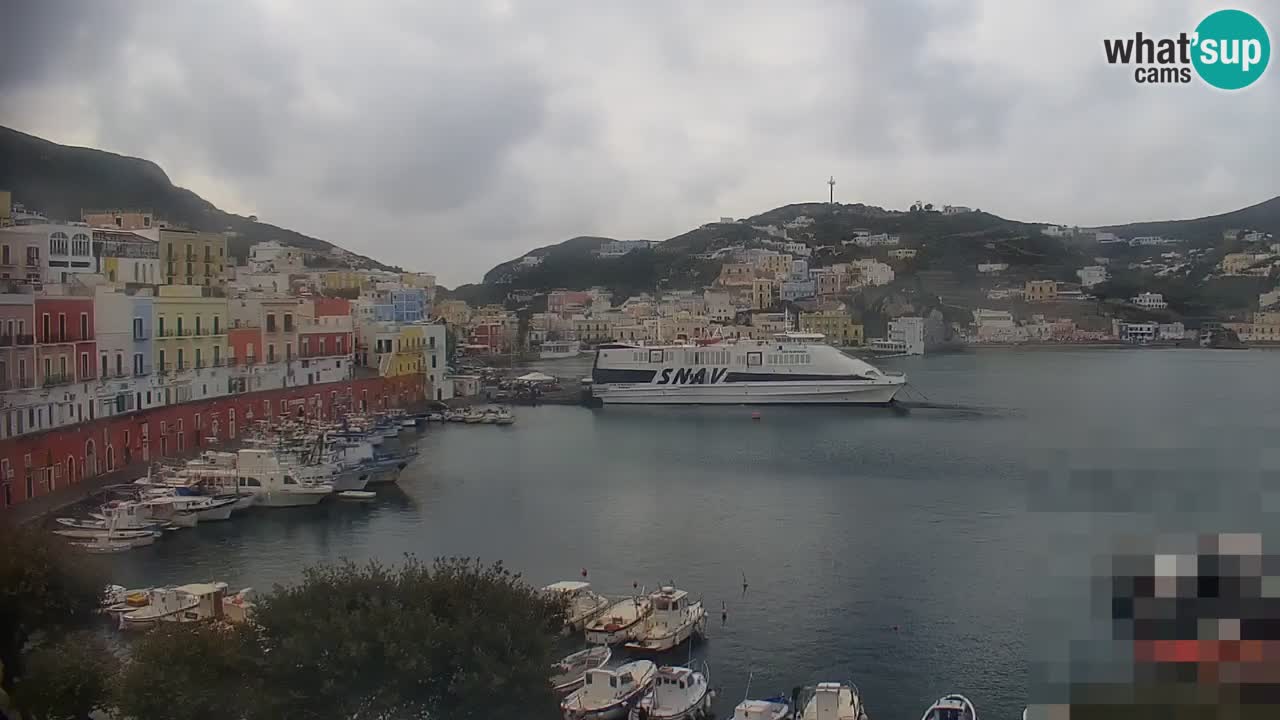 Otok Ponza web kamera Luka