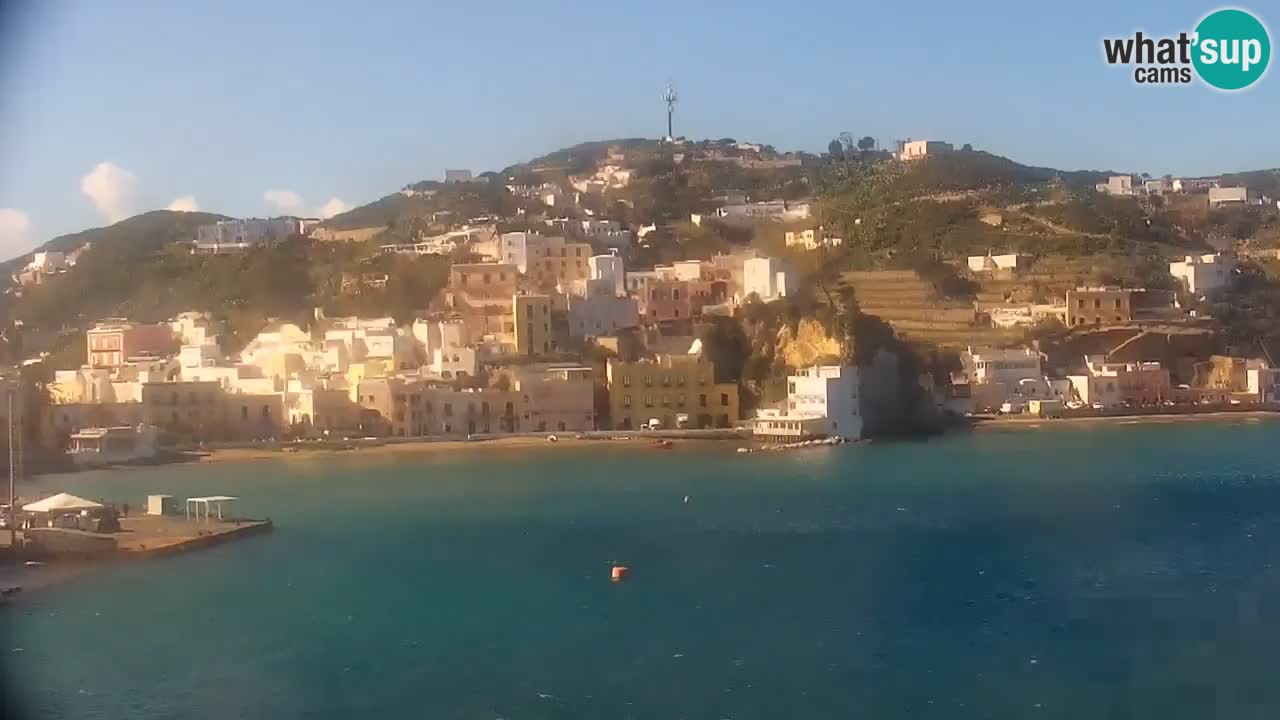 Otok Ponza web kamera Luka