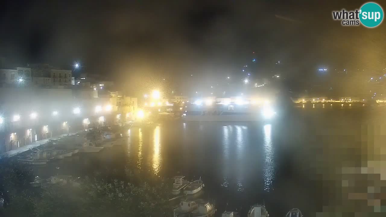 Island of Ponza livecam – the port webcam live