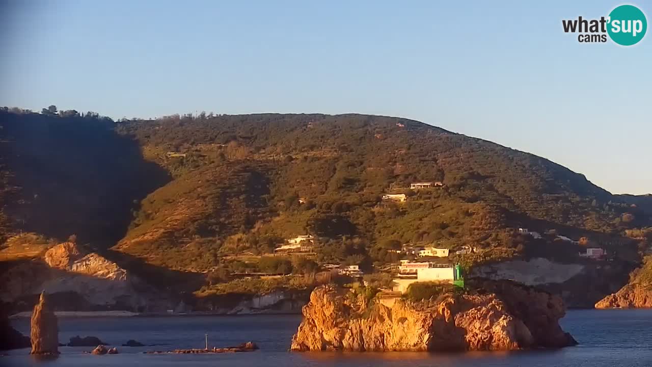 Otok Ponza web kamera Luka