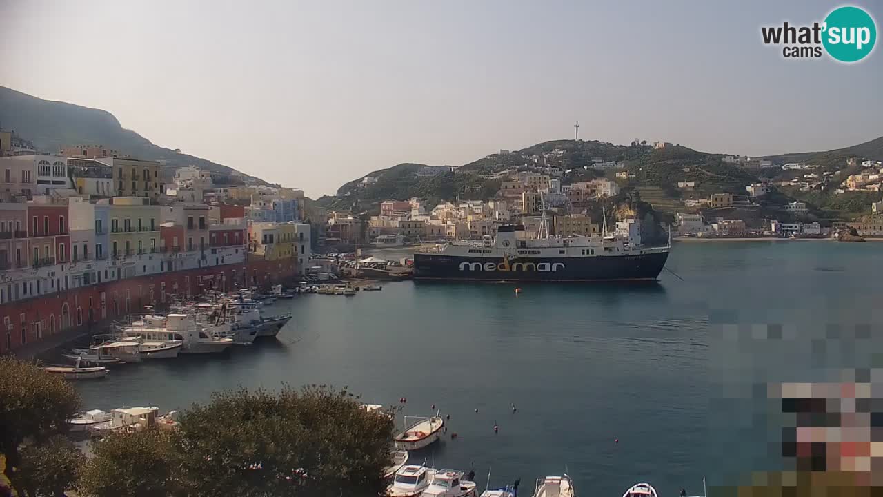 Otok Ponza web kamera Luka