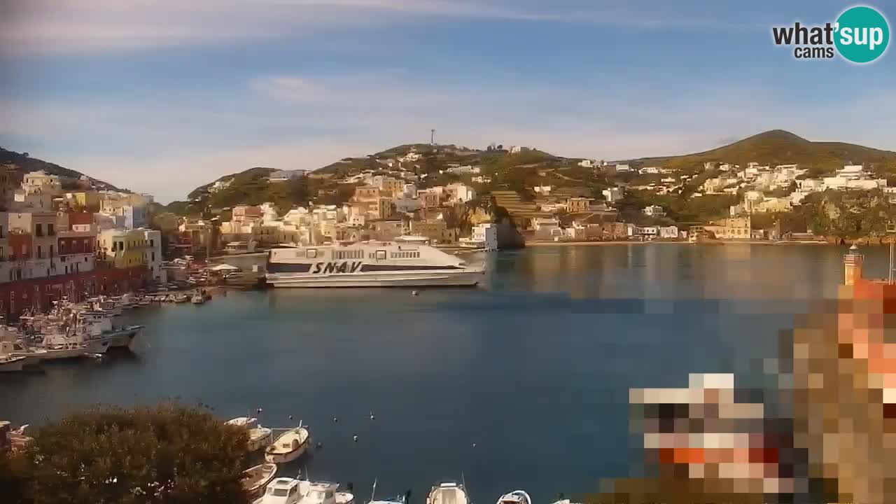 Otok Ponza web kamera Luka