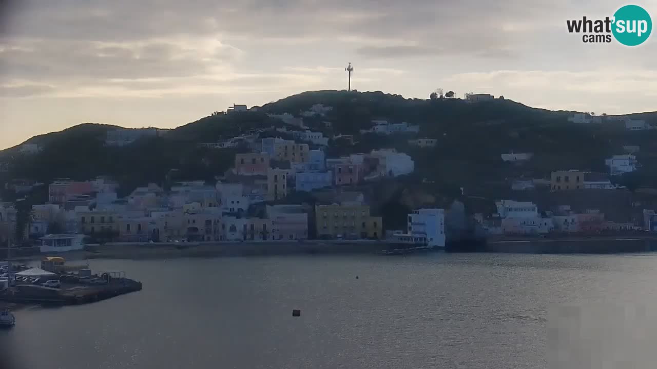 Insel Ponza webcam – Port