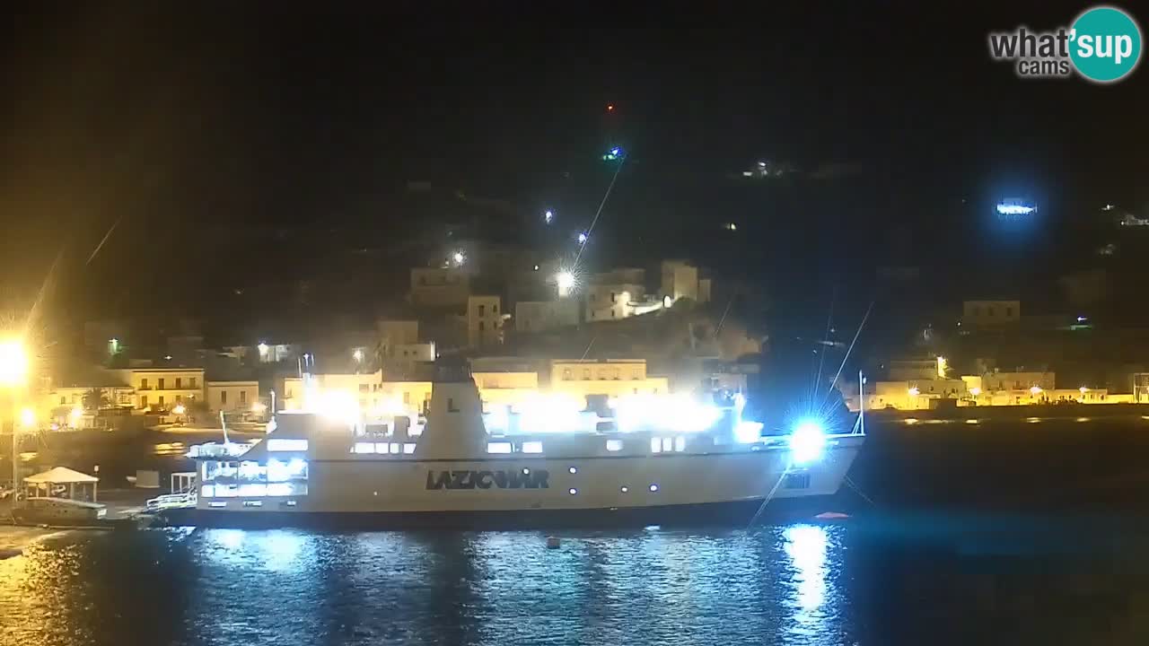 Island of Ponza livecam – the port webcam live