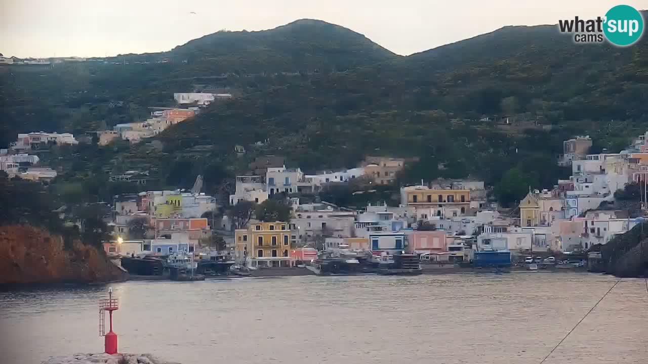 Otok Ponza web kamera Luka