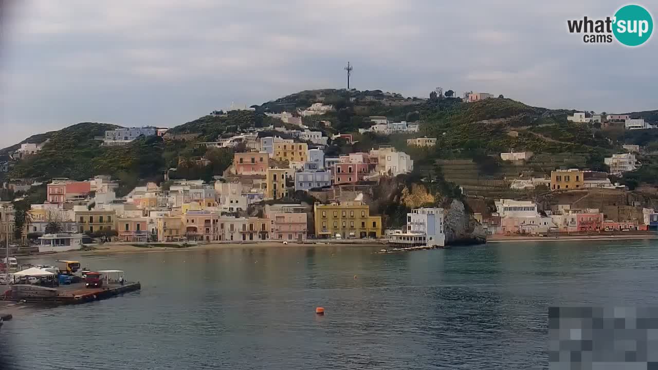 Otok Ponza web kamera Luka