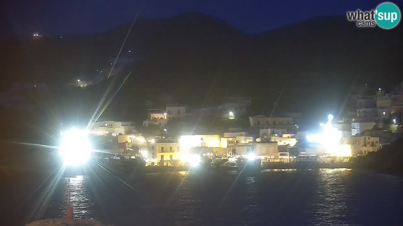 Island of Ponza livecam – the port webcam live