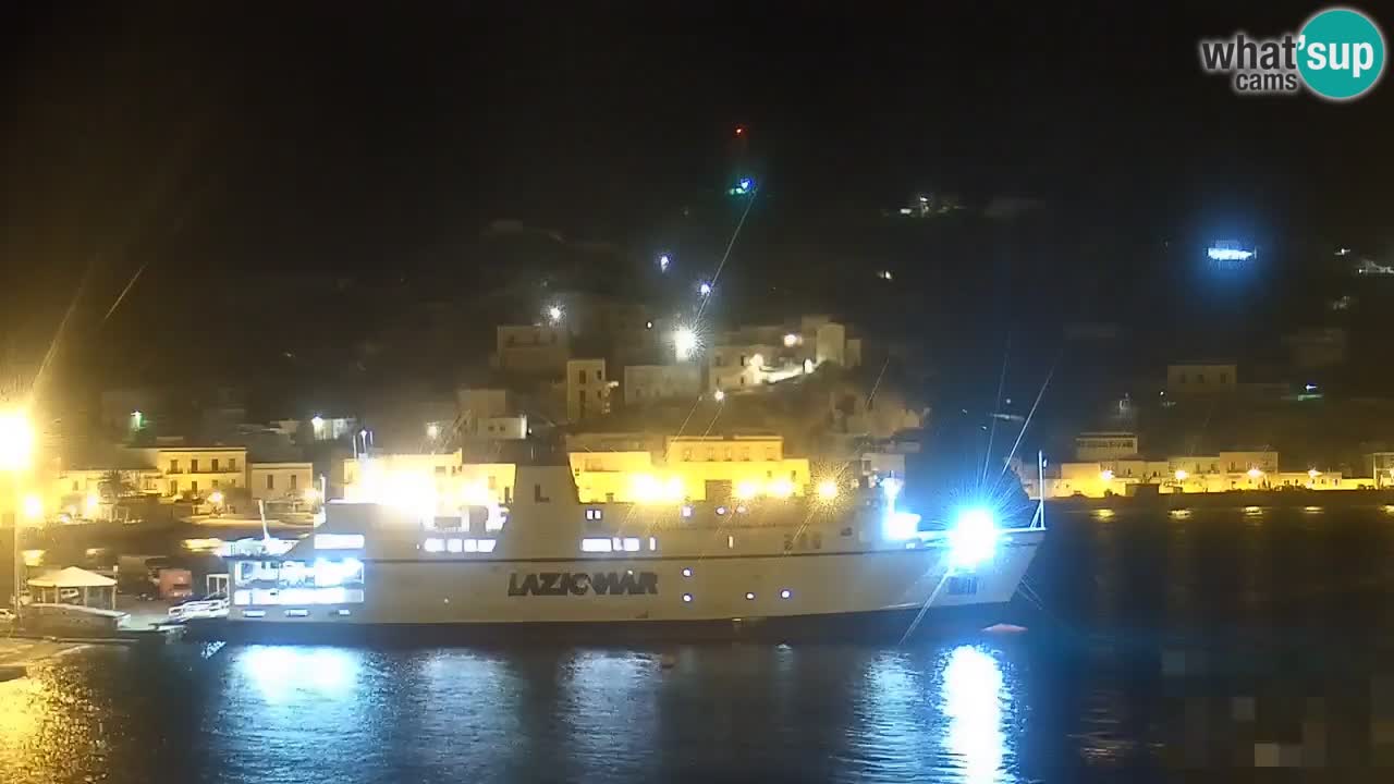 Insel Ponza webcam – Port