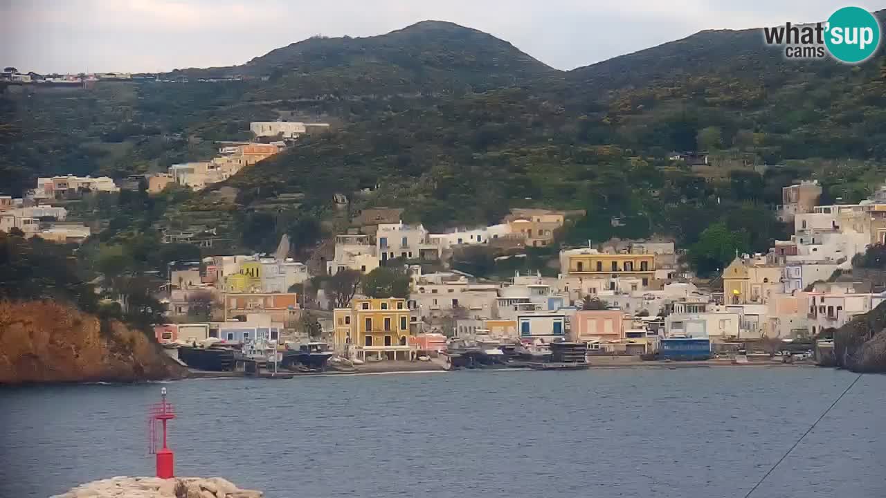 Isla de Ponza – puerto