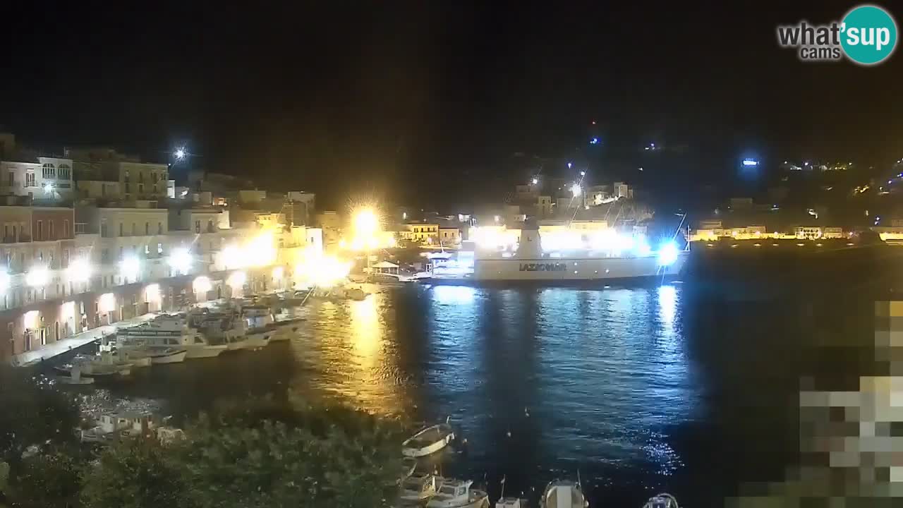 Island of Ponza livecam – the port webcam live