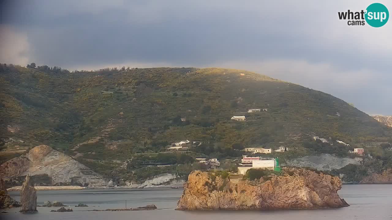 Island of Ponza livecam – the port webcam live