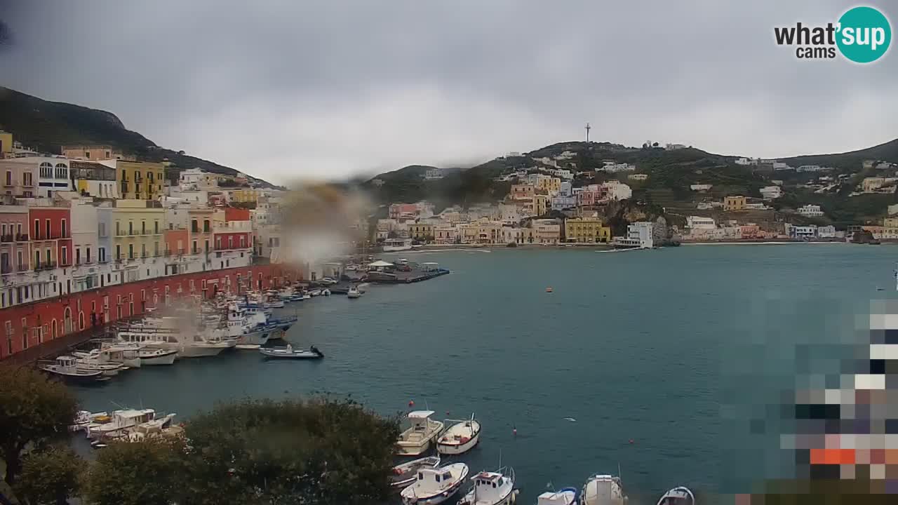 Island of Ponza livecam – the port webcam live
