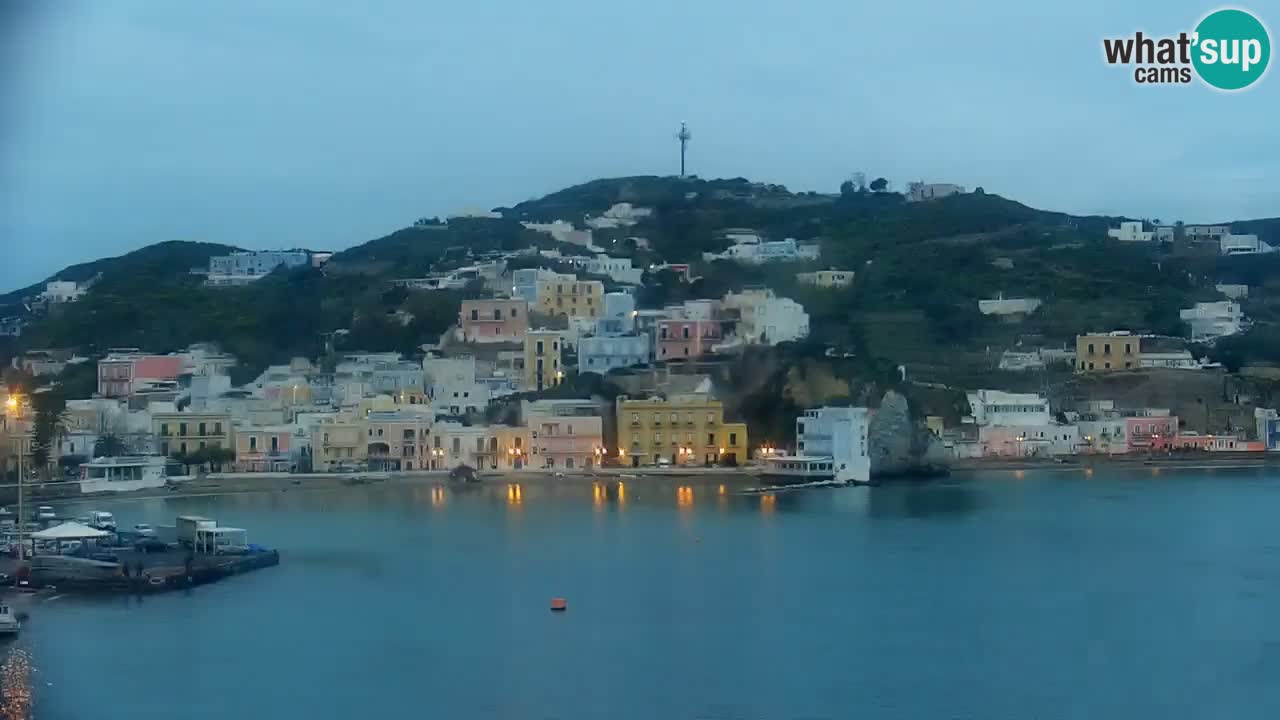 Isla de Ponza – puerto