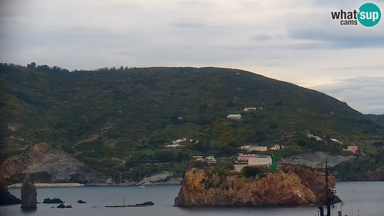 Isla de Ponza – puerto