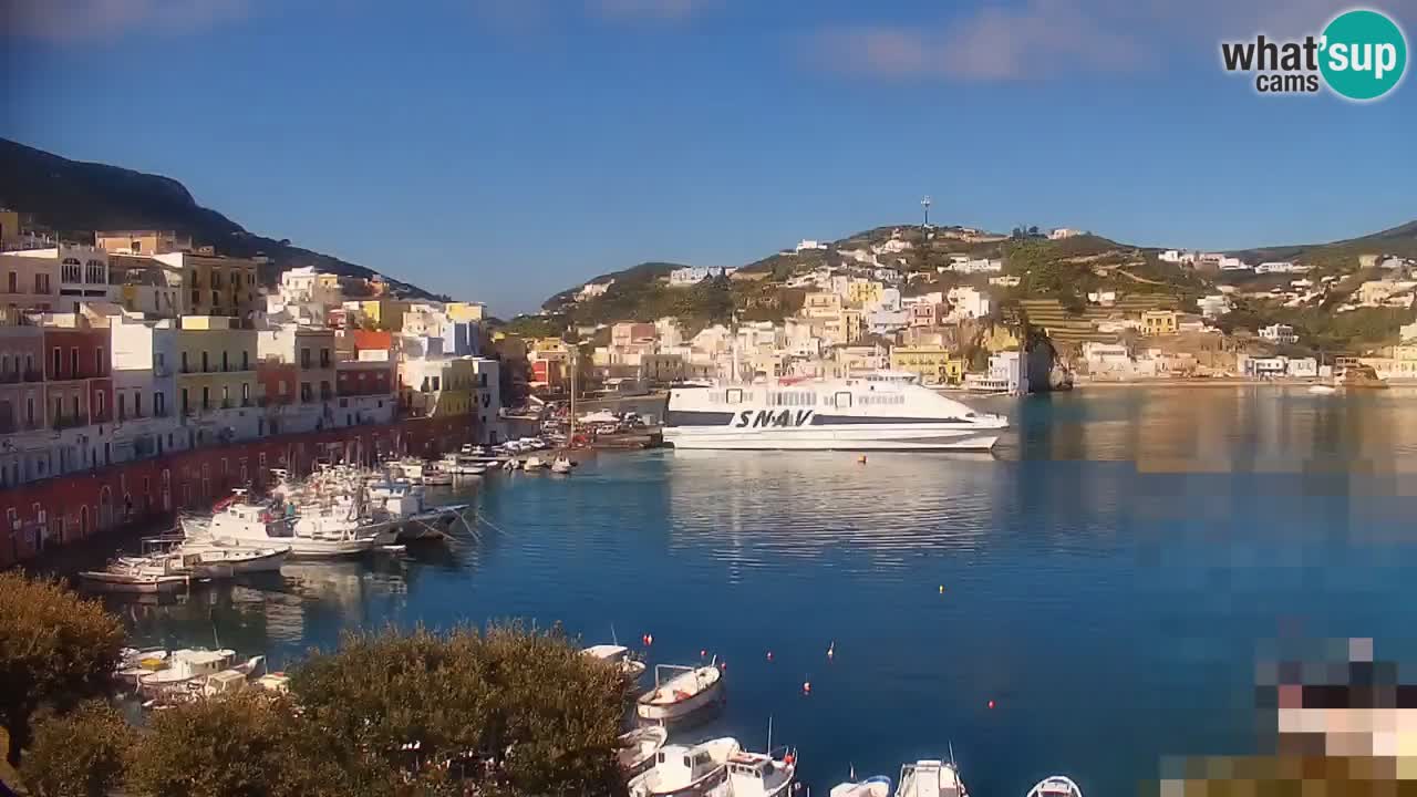 Isla de Ponza – puerto