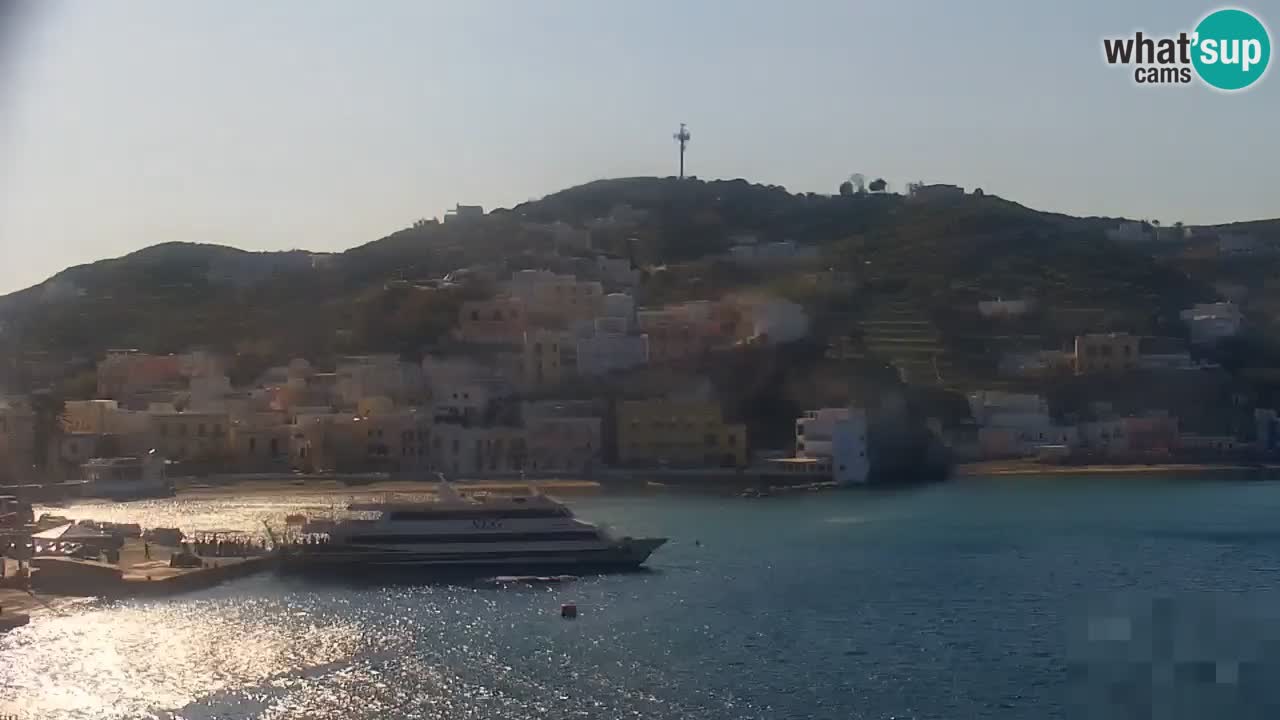Otok Ponza web kamera Luka