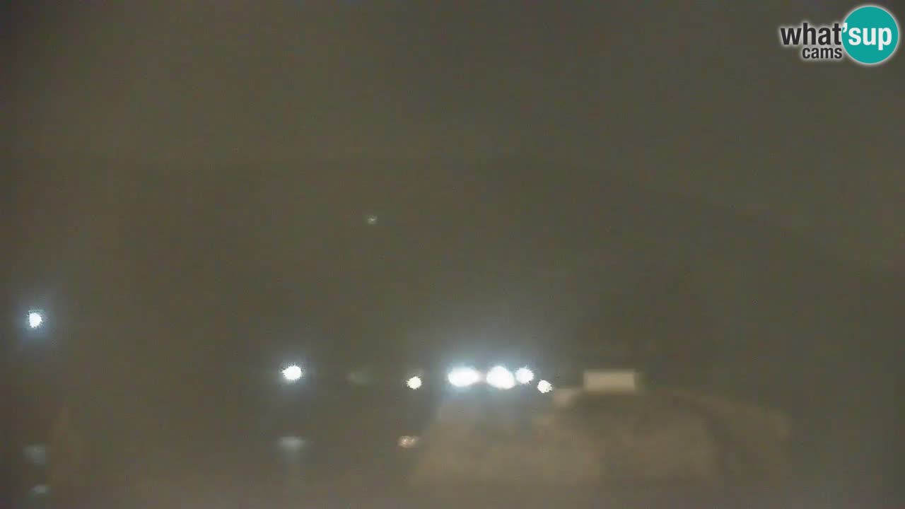 Island of Ponza livecam – the port webcam live