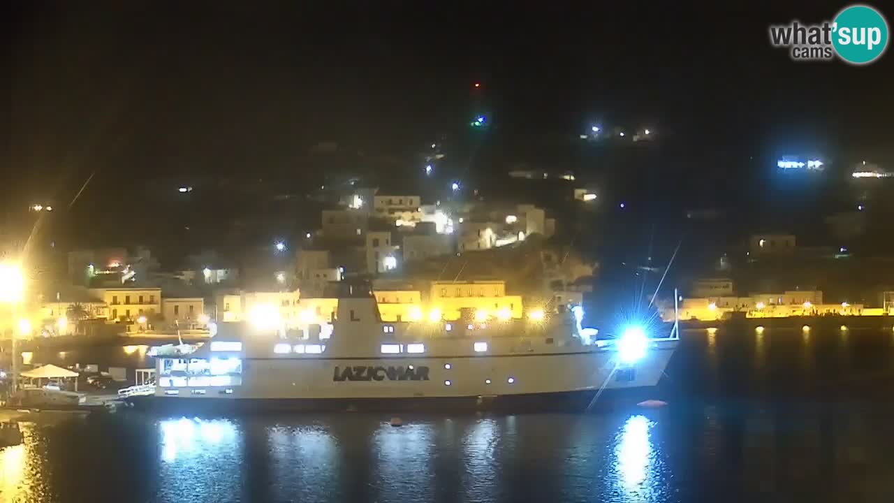 Otok Ponza web kamera Luka