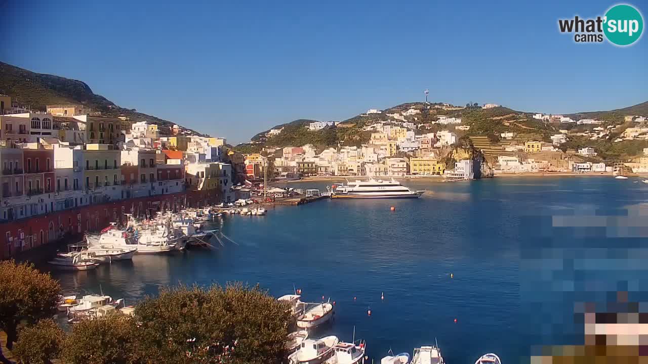 Otok Ponza web kamera Luka