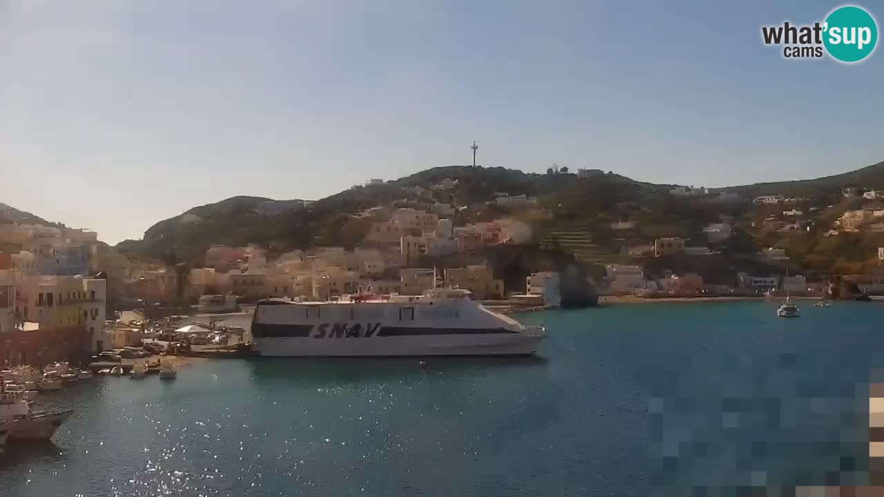 Island of Ponza livecam – the port webcam live