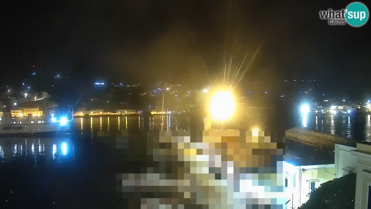 Otok Ponza web kamera Luka