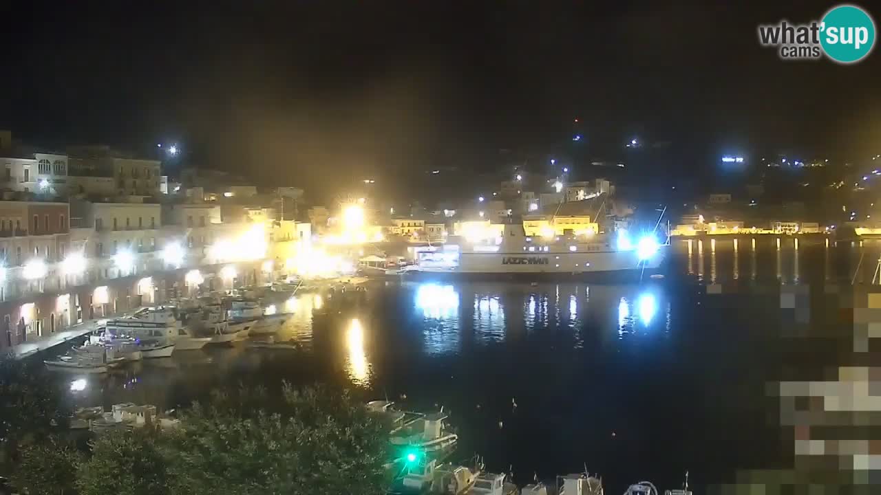 Insel Ponza webcam – Port