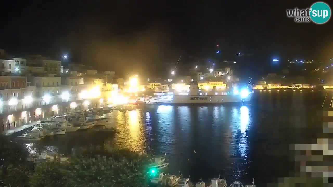 Island of Ponza livecam – the port webcam live