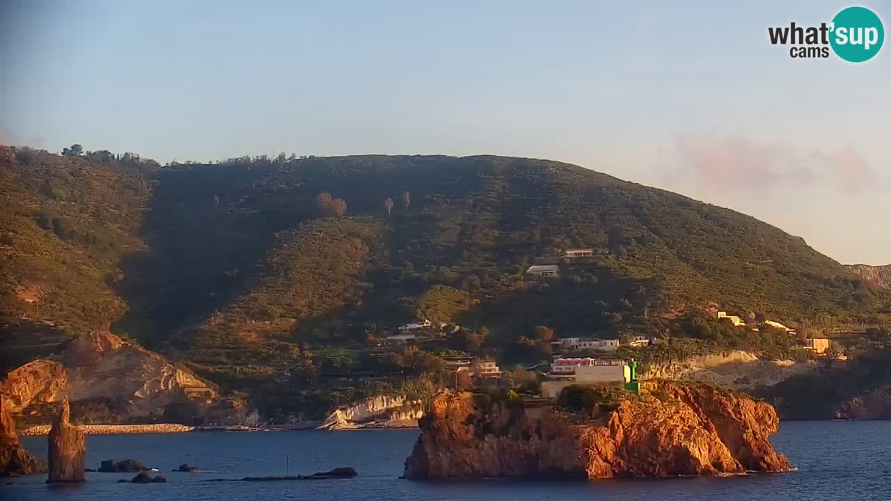 Island of Ponza livecam – the port webcam live