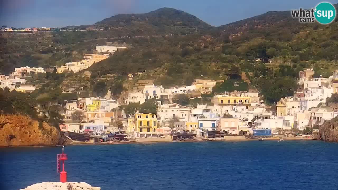 Otok Ponza kamera Pogled na pristanišče