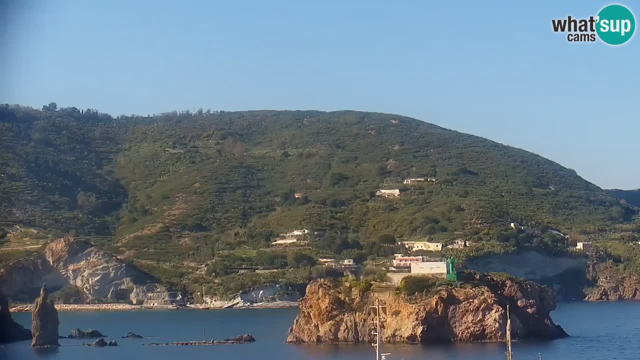 Island of Ponza livecam – the port webcam live