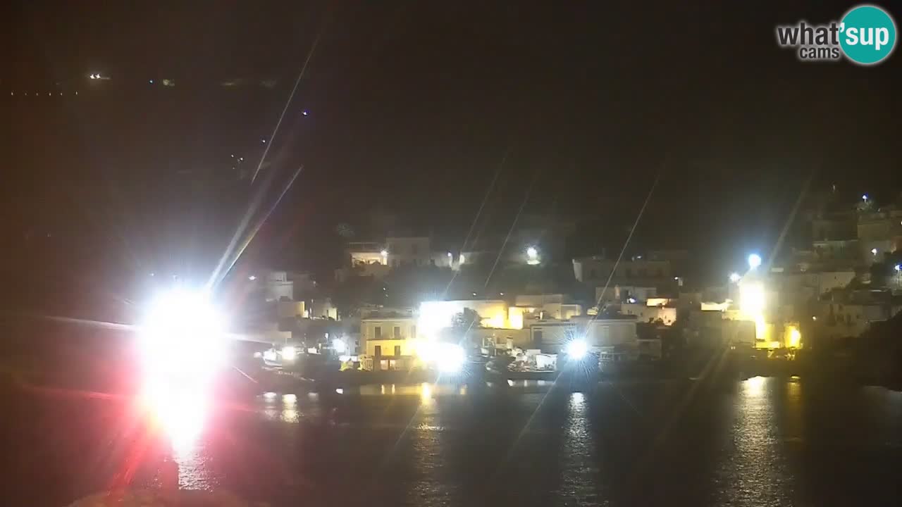 Otok Ponza web kamera Luka