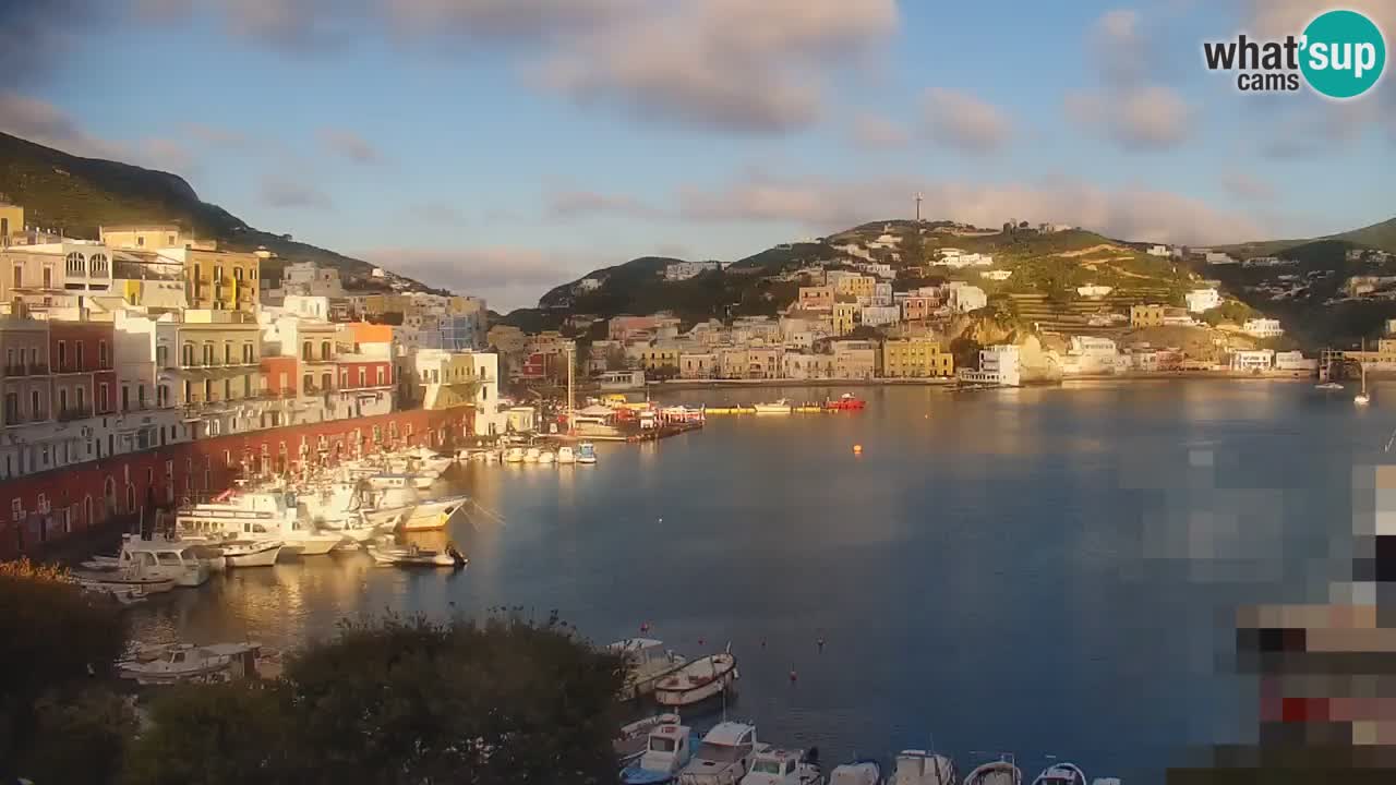 Isla de Ponza – puerto