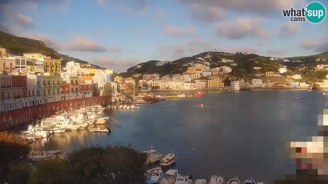 Insel Ponza webcam – Port