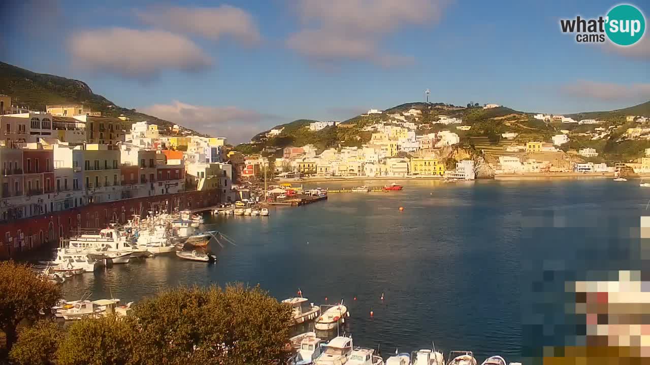 Otok Ponza kamera Pogled na pristanišče