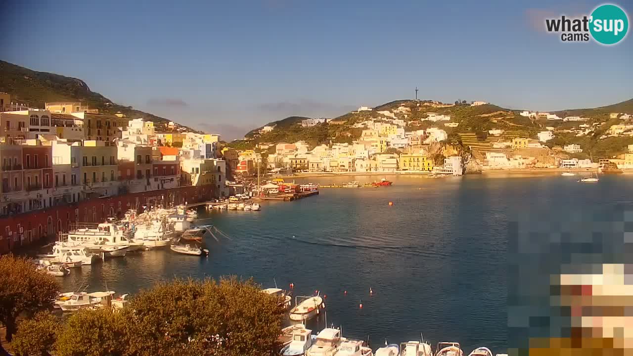 Otok Ponza web kamera Luka