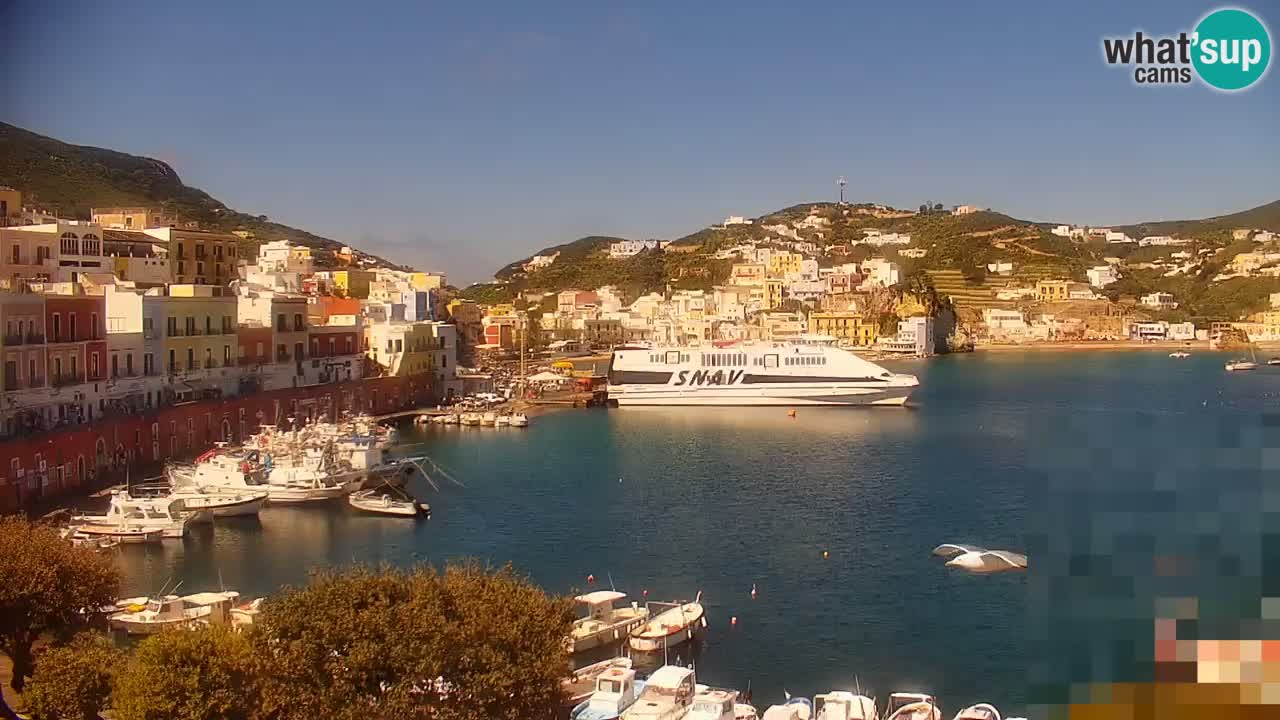 Island of Ponza livecam – the port webcam live